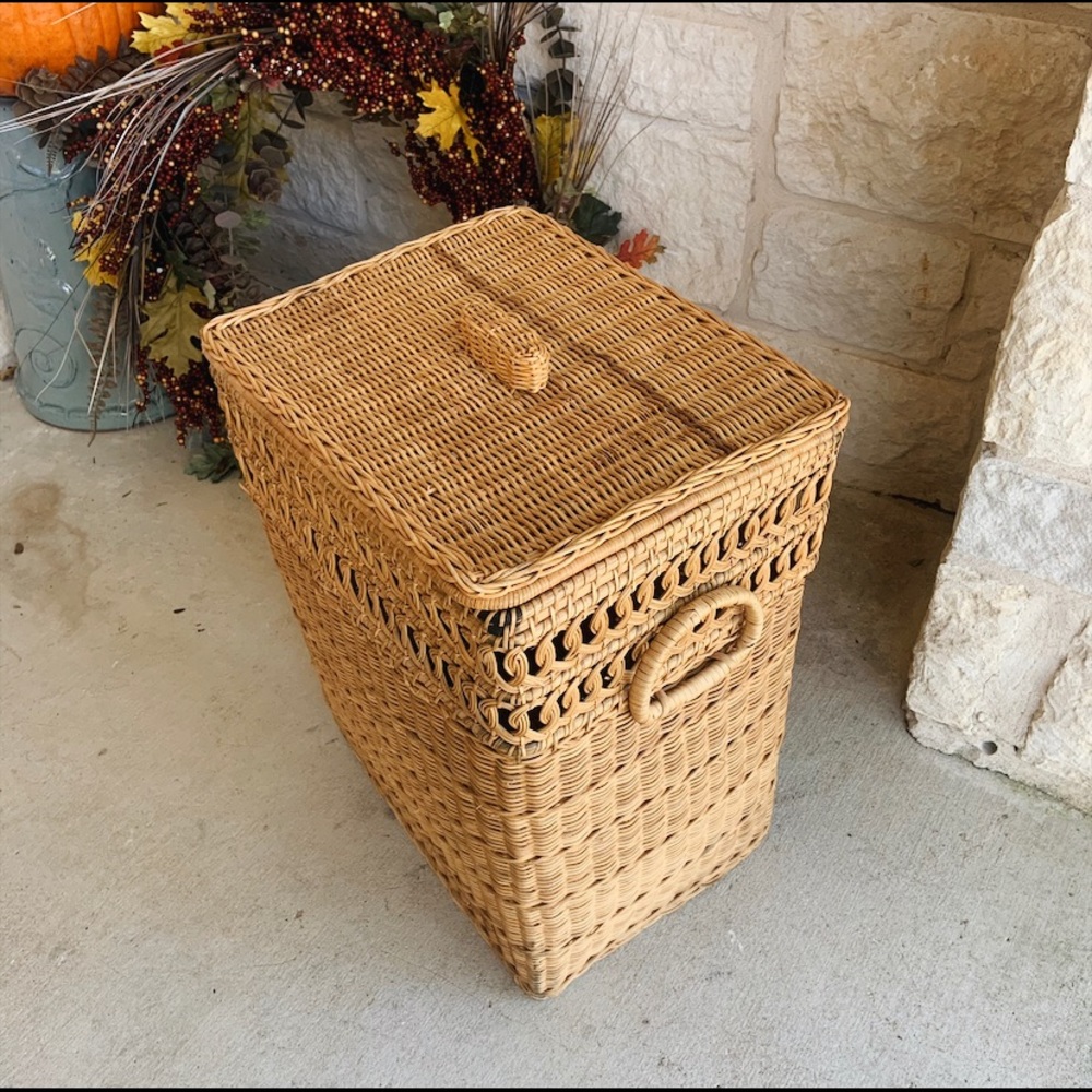 SOLD - Picture 2 of 3